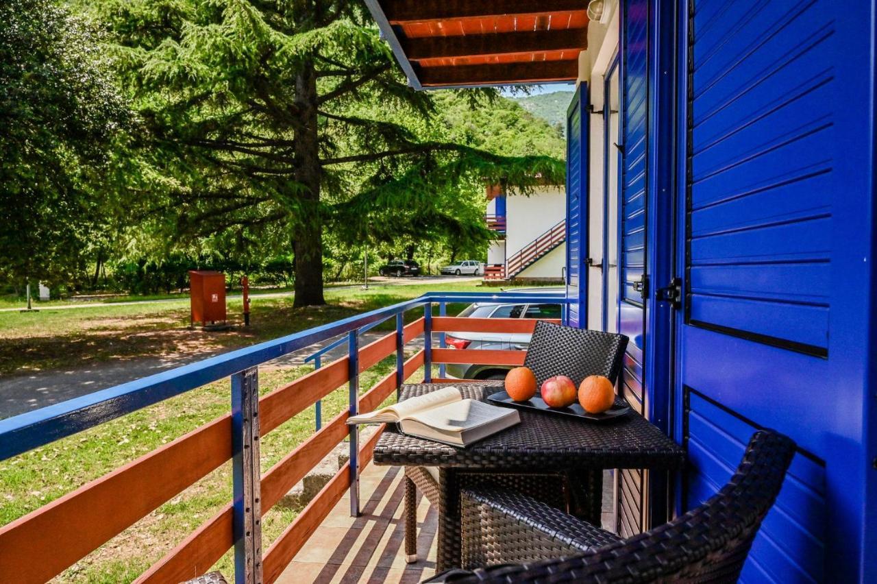 Campsite & Holiday Resort Медвея Екстериор снимка